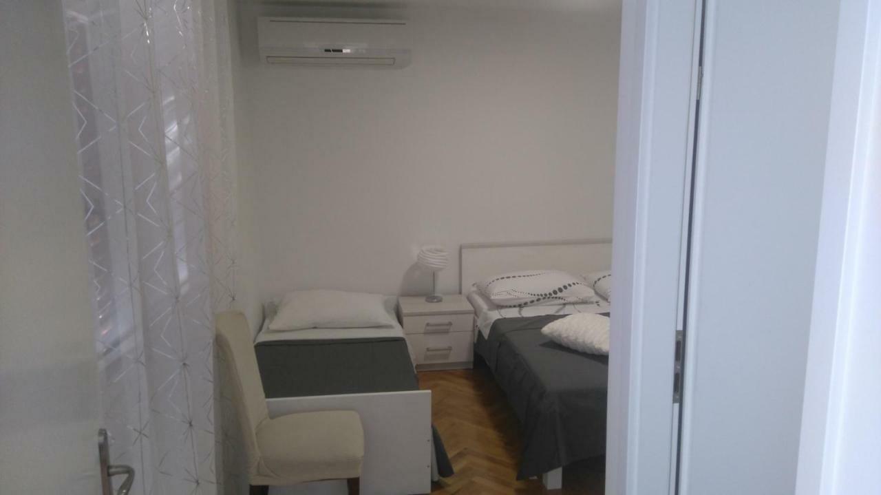 Rooms Ive Lozovac Eksteriør billede