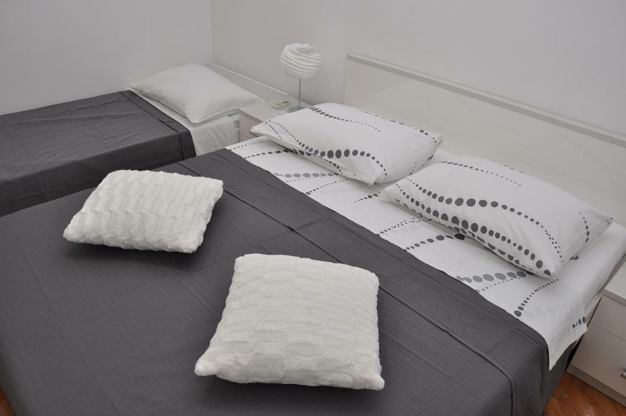 Rooms Ive Lozovac Eksteriør billede