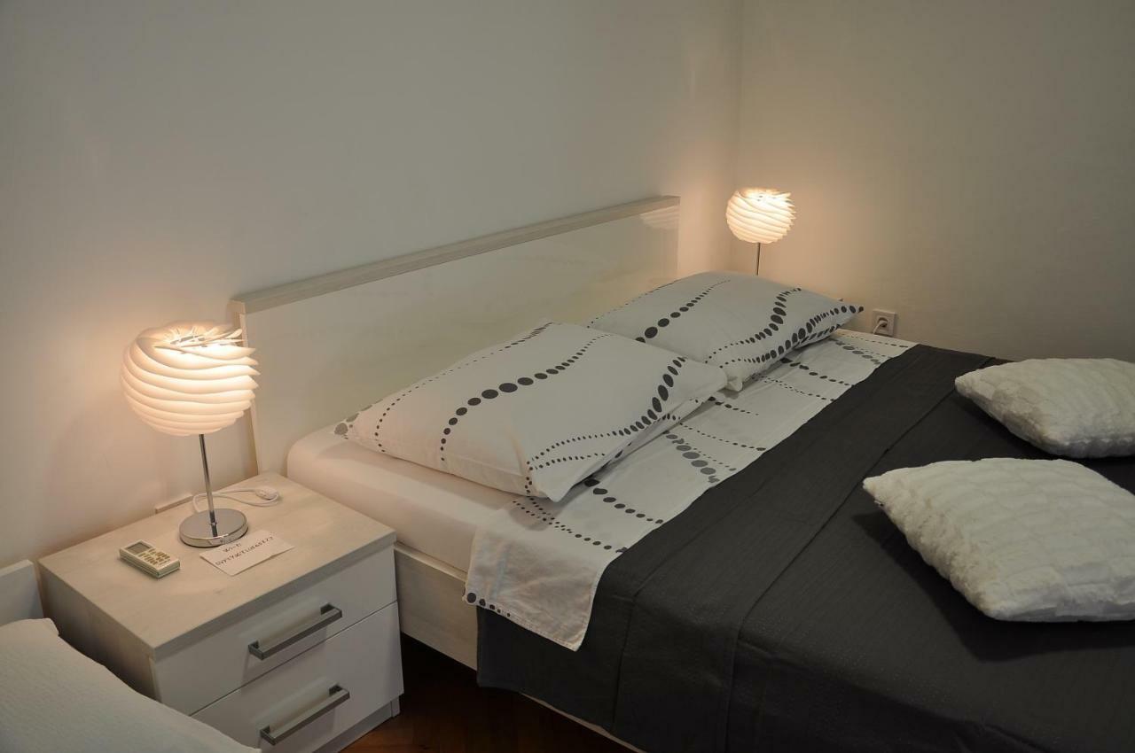 Rooms Ive Lozovac Eksteriør billede