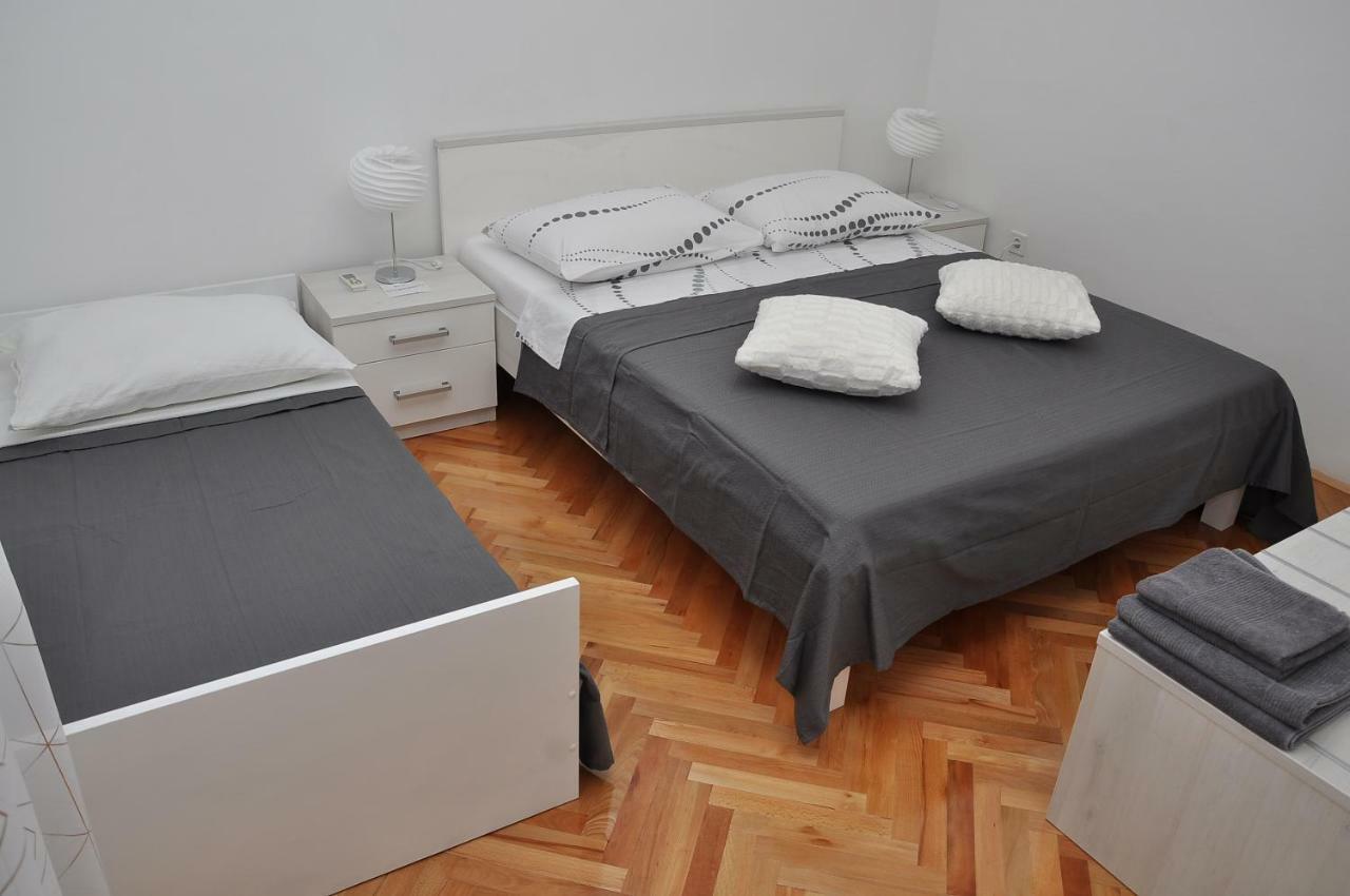 Rooms Ive Lozovac Eksteriør billede