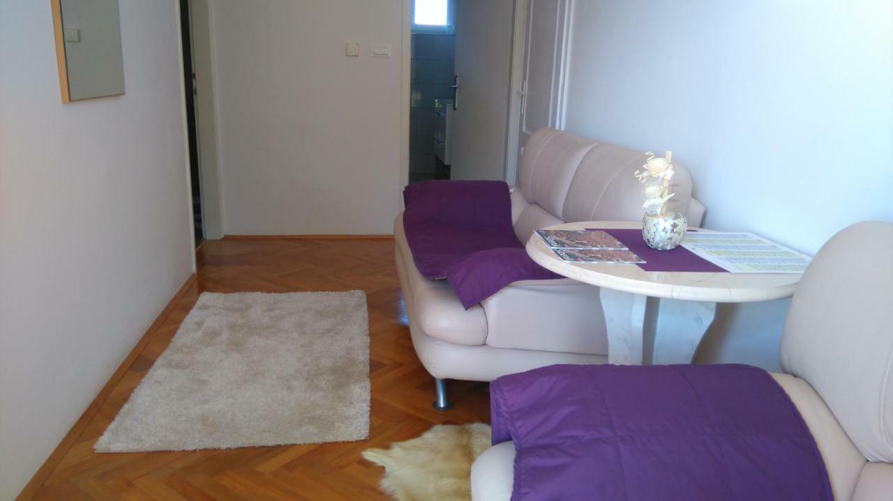 Rooms Ive Lozovac Eksteriør billede