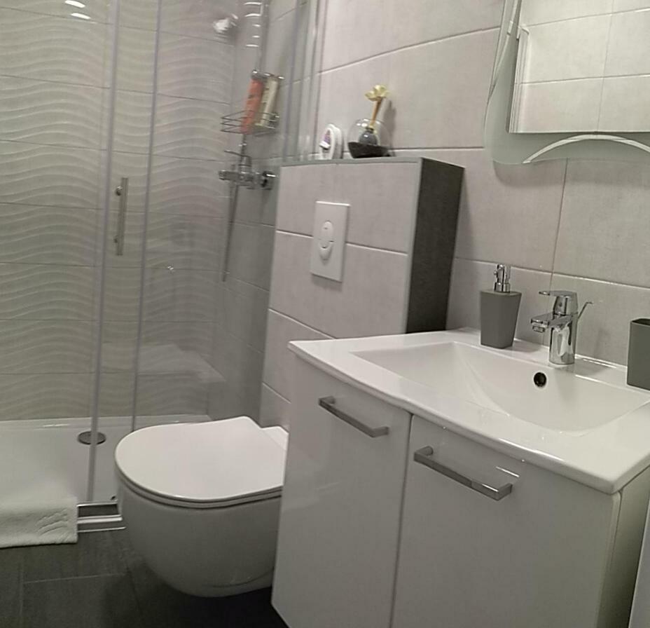 Rooms Ive Lozovac Eksteriør billede